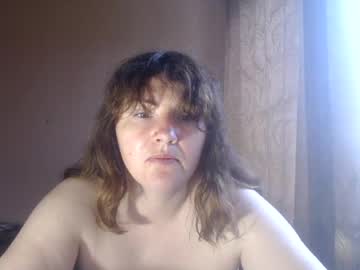 alinaxjames