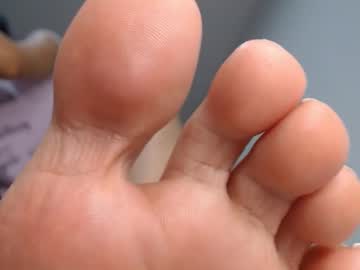 ash nicefeet