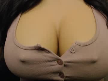 joannie boobs