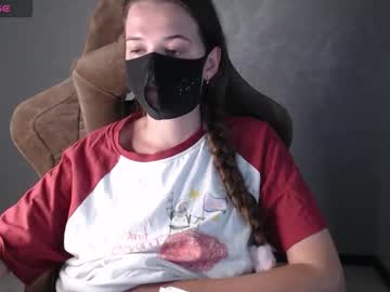 m00n8kiki