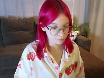 pink tilly