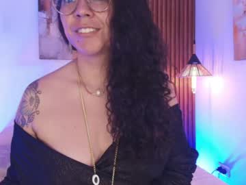 velvet curly
